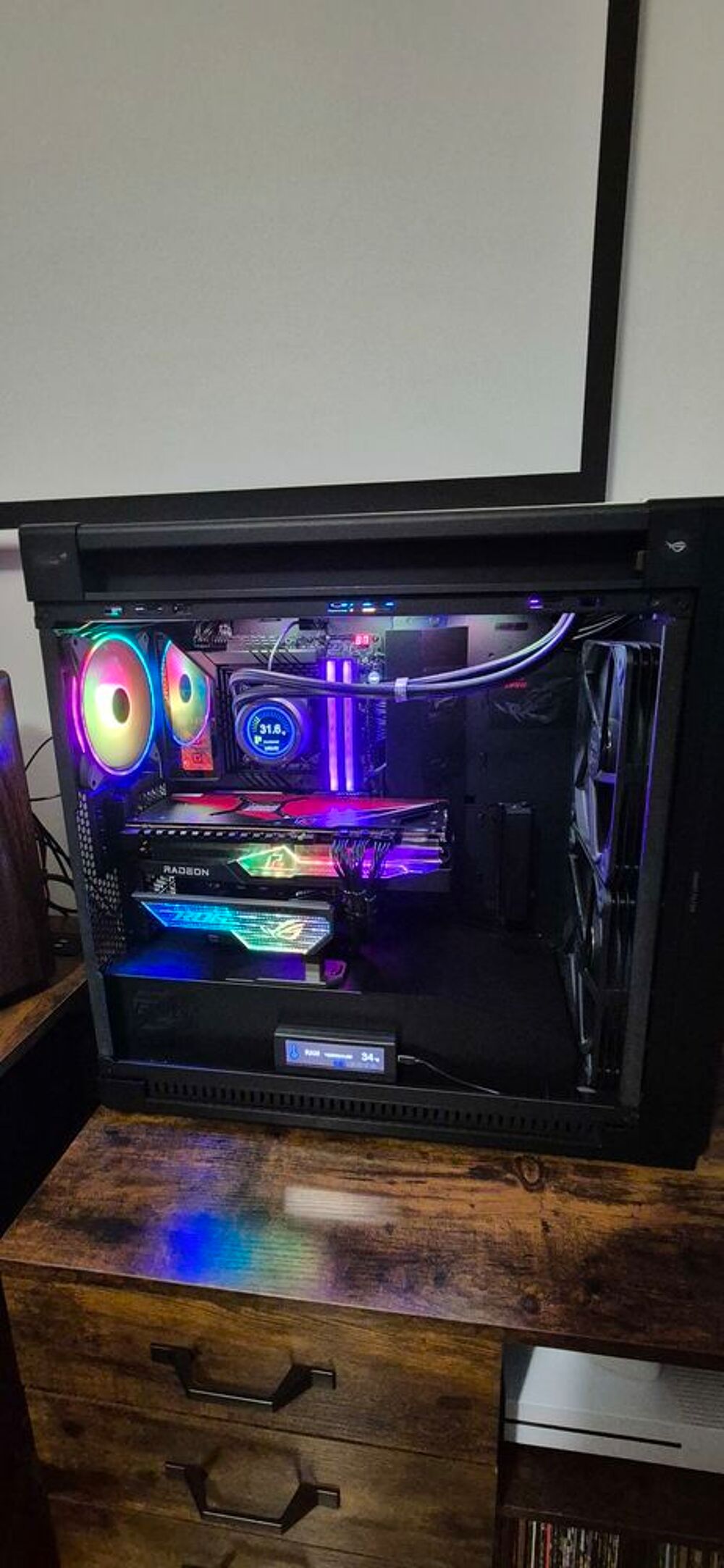 PC haut de gamme ? Parfait &eacute;tat, tr&egrave;s peu utilis&eacute;
Matériel informatique