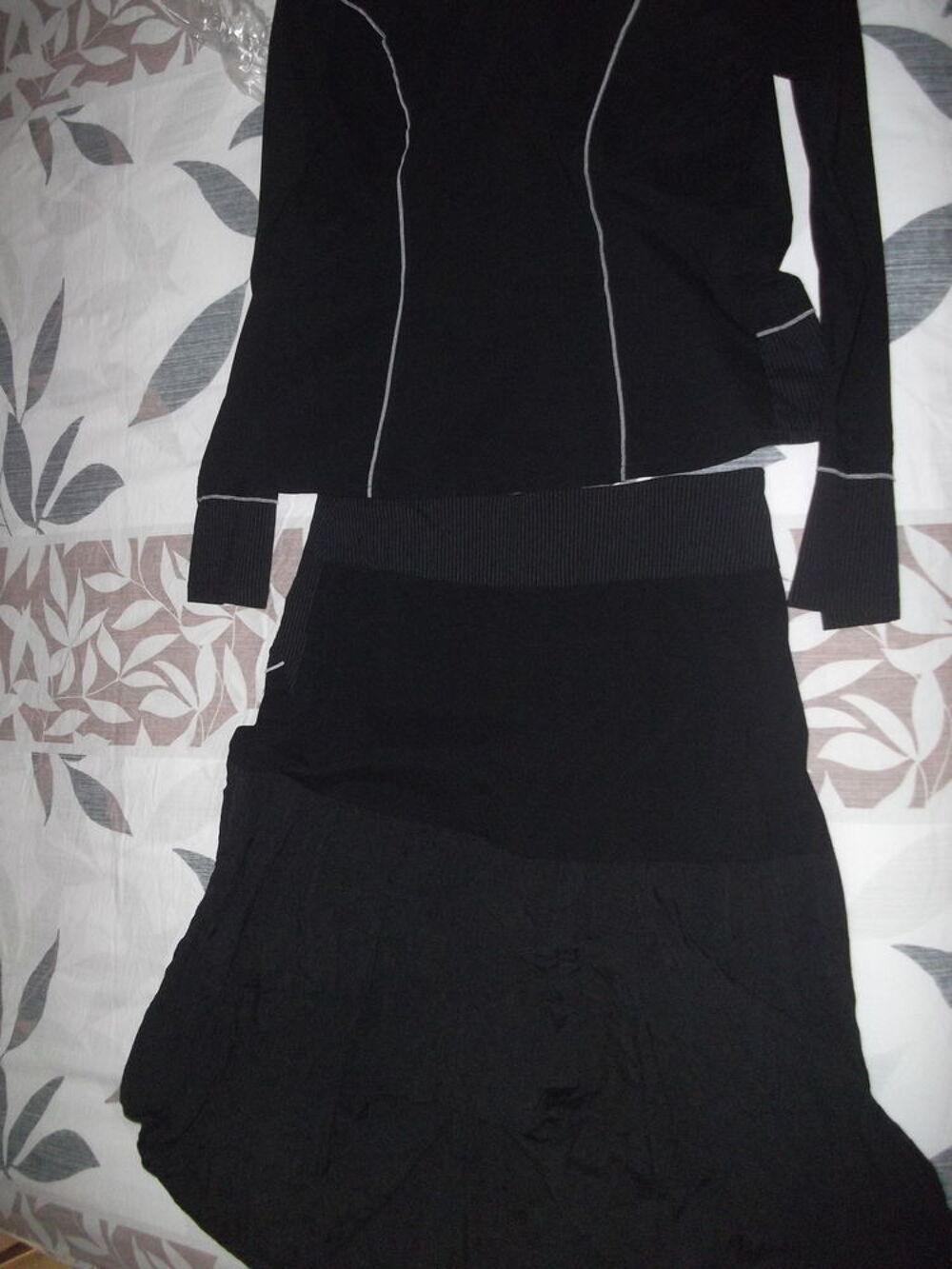 ensemble jupe &amp; veste Vêtements