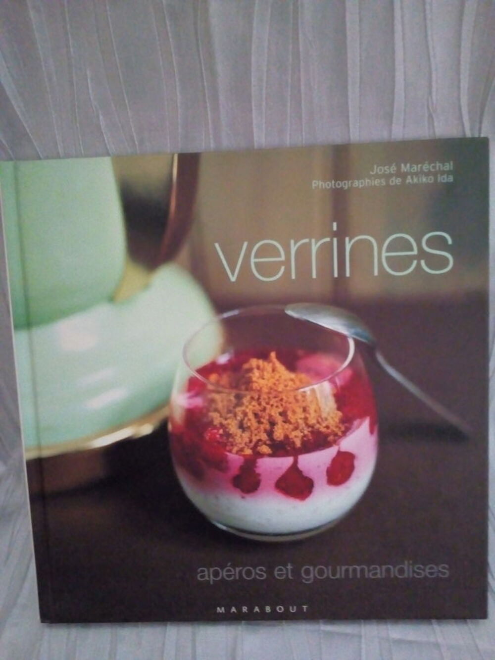 Livre de recettes " Ap&eacute;ros et gourmandises " Livres et BD