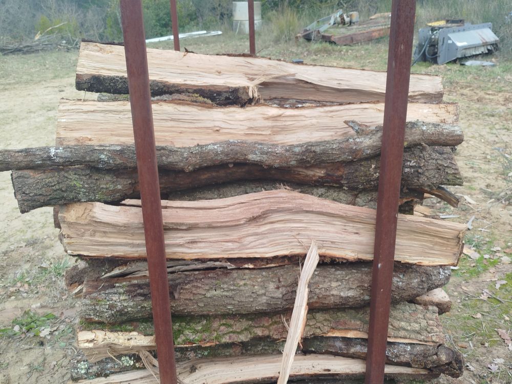 Bois de chauffage ch&ecirc;ne sec.
Jardin