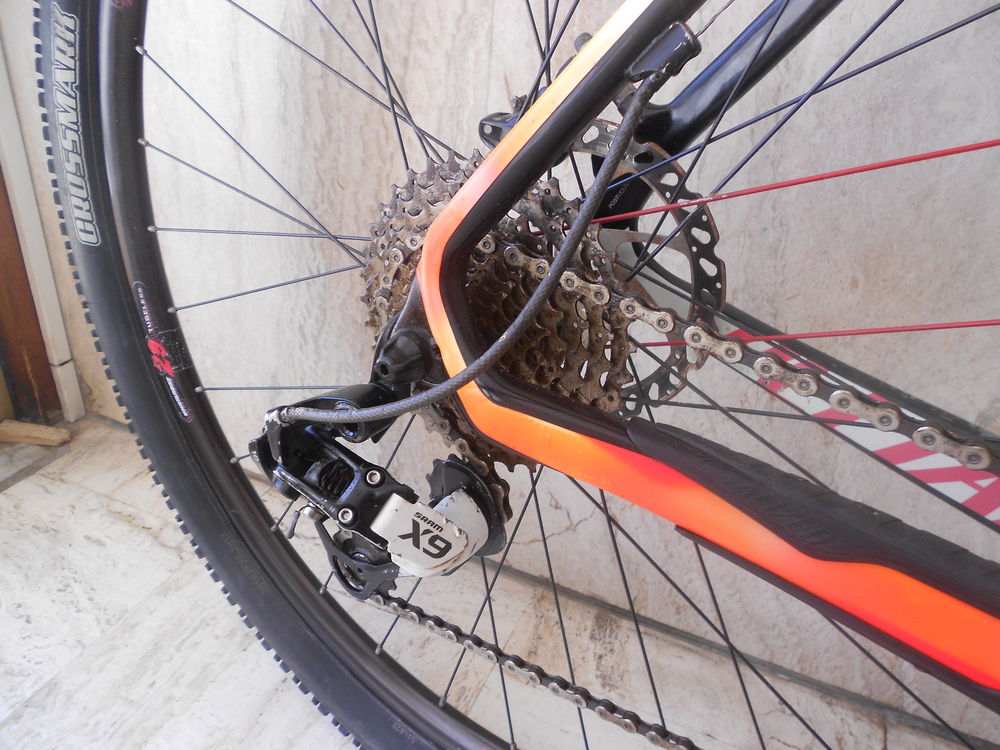 vtt Sp&eacute;cialized Carbone XL Vélos