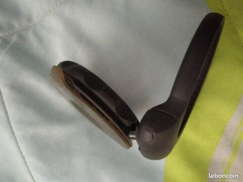 Systme fixation GPS Tom Tom  ventouse clipsable 9 Montpellier (34)