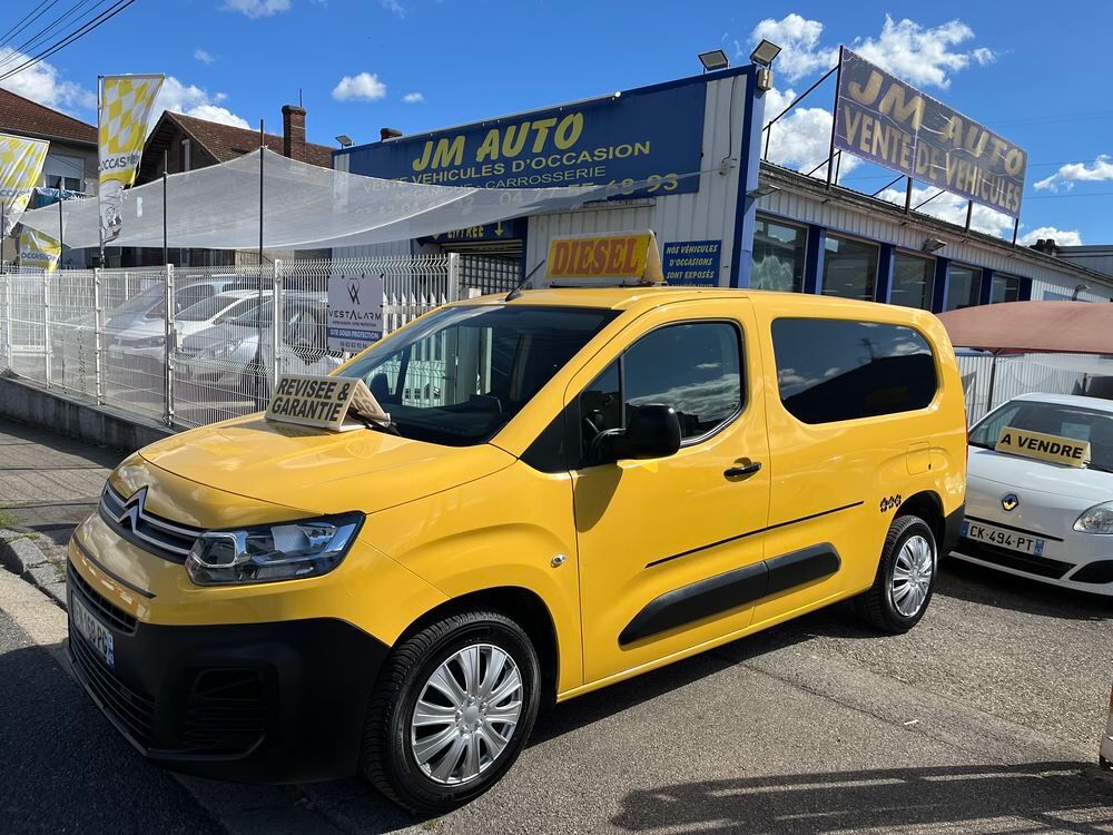 Berlingo BERLINGO VAN XL 950 BLUEHDI 100 S&S BVM5 DRIVER 2020 occasion 42700 Firminy