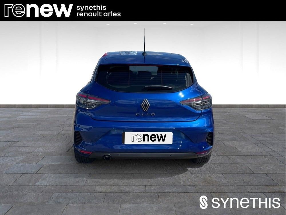 Clio V Clio TCe 100 GPL Evolution 2023 occasion 13200 Arles