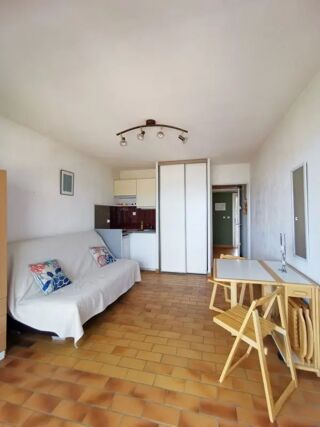 Appartement à louer 1 pièce 25 m²