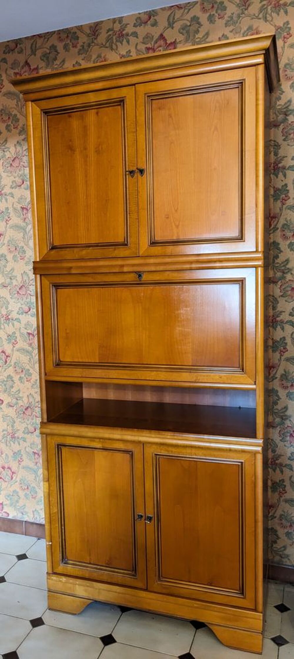 2 meubles : Bar/Vitrine Meubles