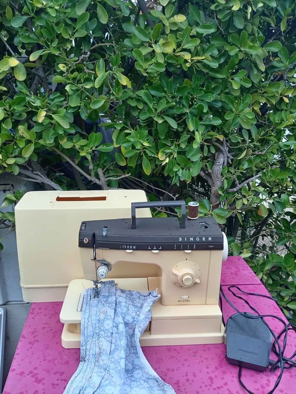 machine &agrave; coudre SINGER 7184 Electroménager