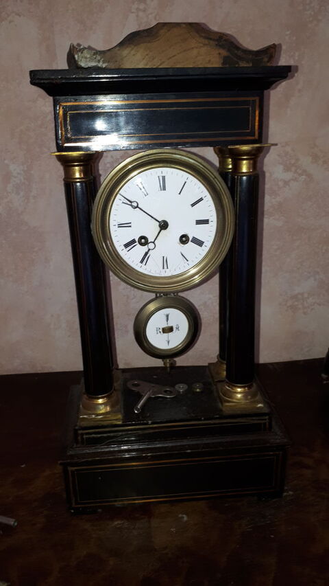 Pendule bois � Emporter � Biot 06410 0 Compi�gne (60)