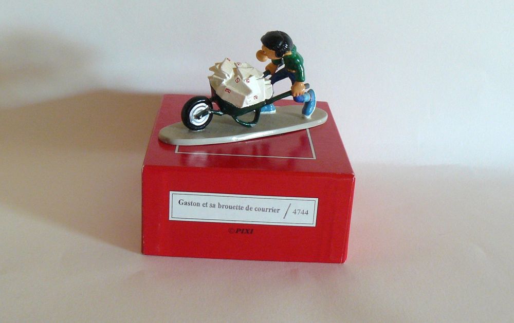 Pixi Gaston et sa brouette de courrier - Franquin - 4744 