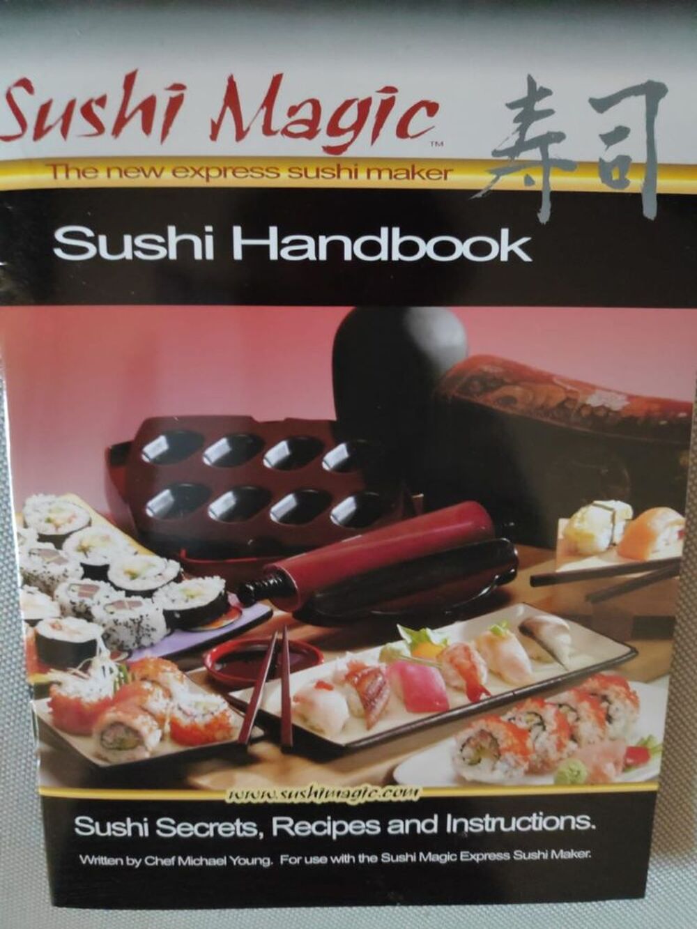 Kit sushi magic avec livre recettes Electroménager