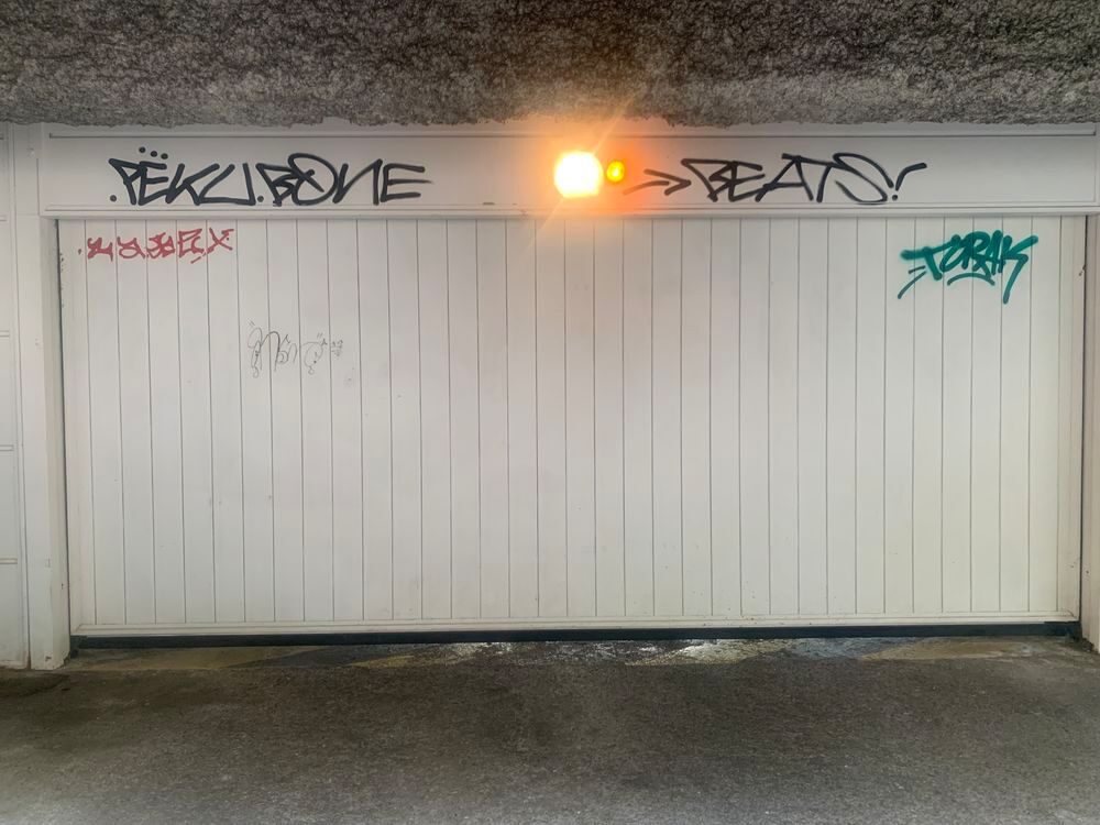 Vente Parking/Garage temporaire du 20 juillet au 16 août Nantes