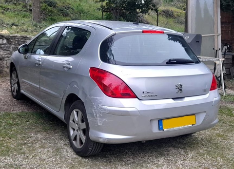 Peugeot 308 1.6 VTi 120ch Confort Pack 2008 occasion Orange 84100