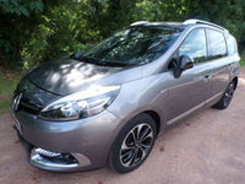 Grand Sc&eacute;nic III Grand Sc&eacute;nic dCi 130 Energy FAP eco2 Bose Edition 7 pl 2015 occasion 42300 Roanne