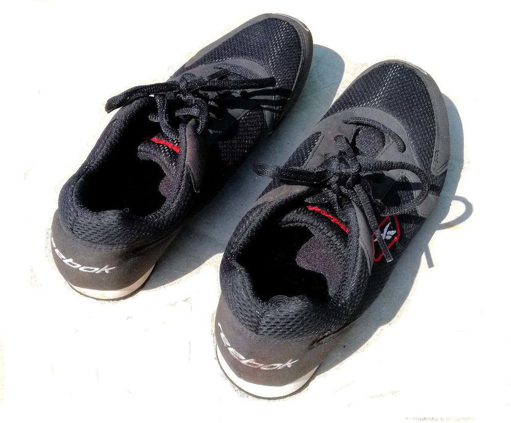 Chaussures Athl&eacute;tisme &agrave; 7 pointes de 6mm Reebok. Sports