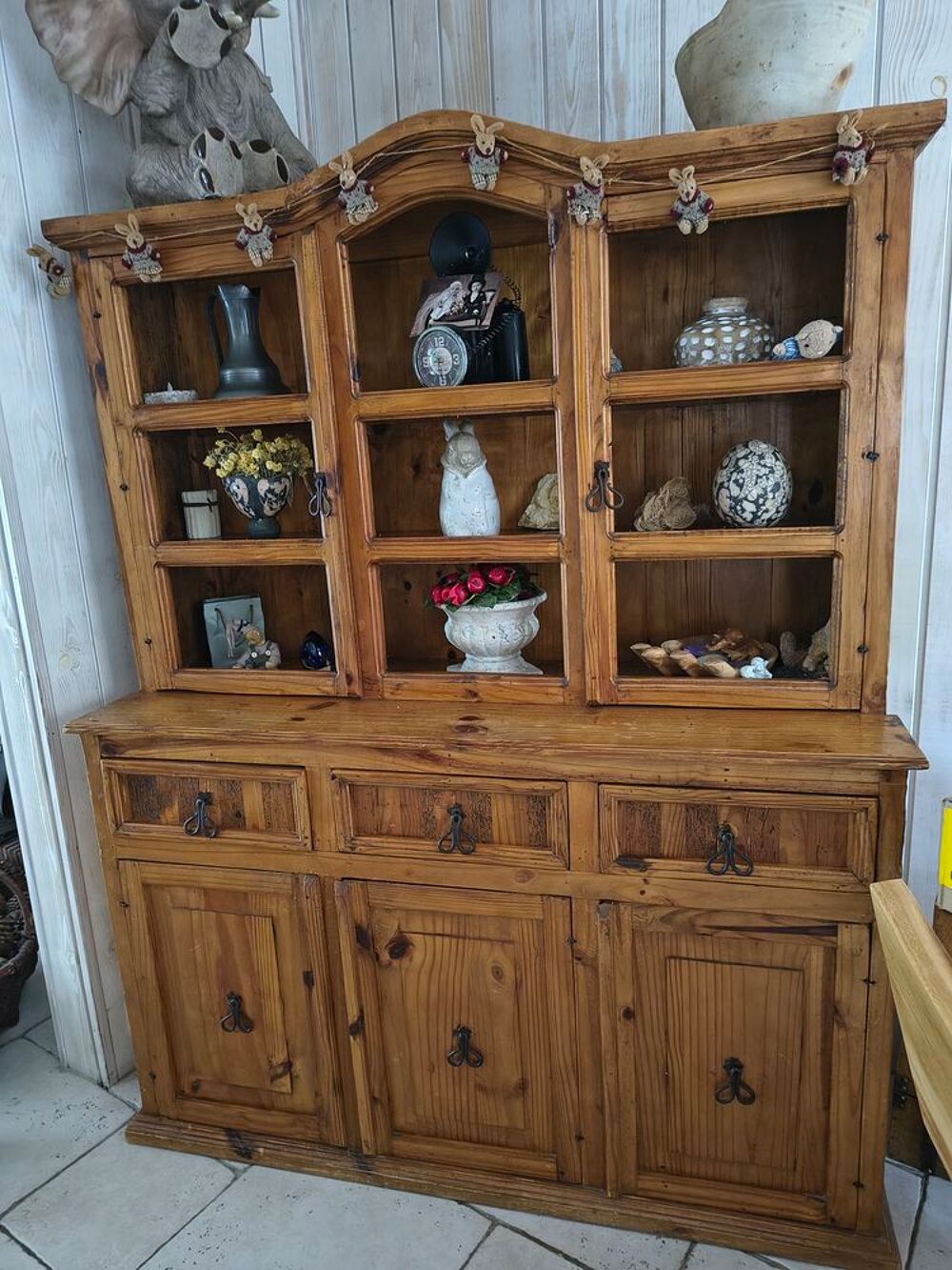 VAISSELIER BOIS DE CHEZ PIER IMPORT PARFAIT ETAT Meubles