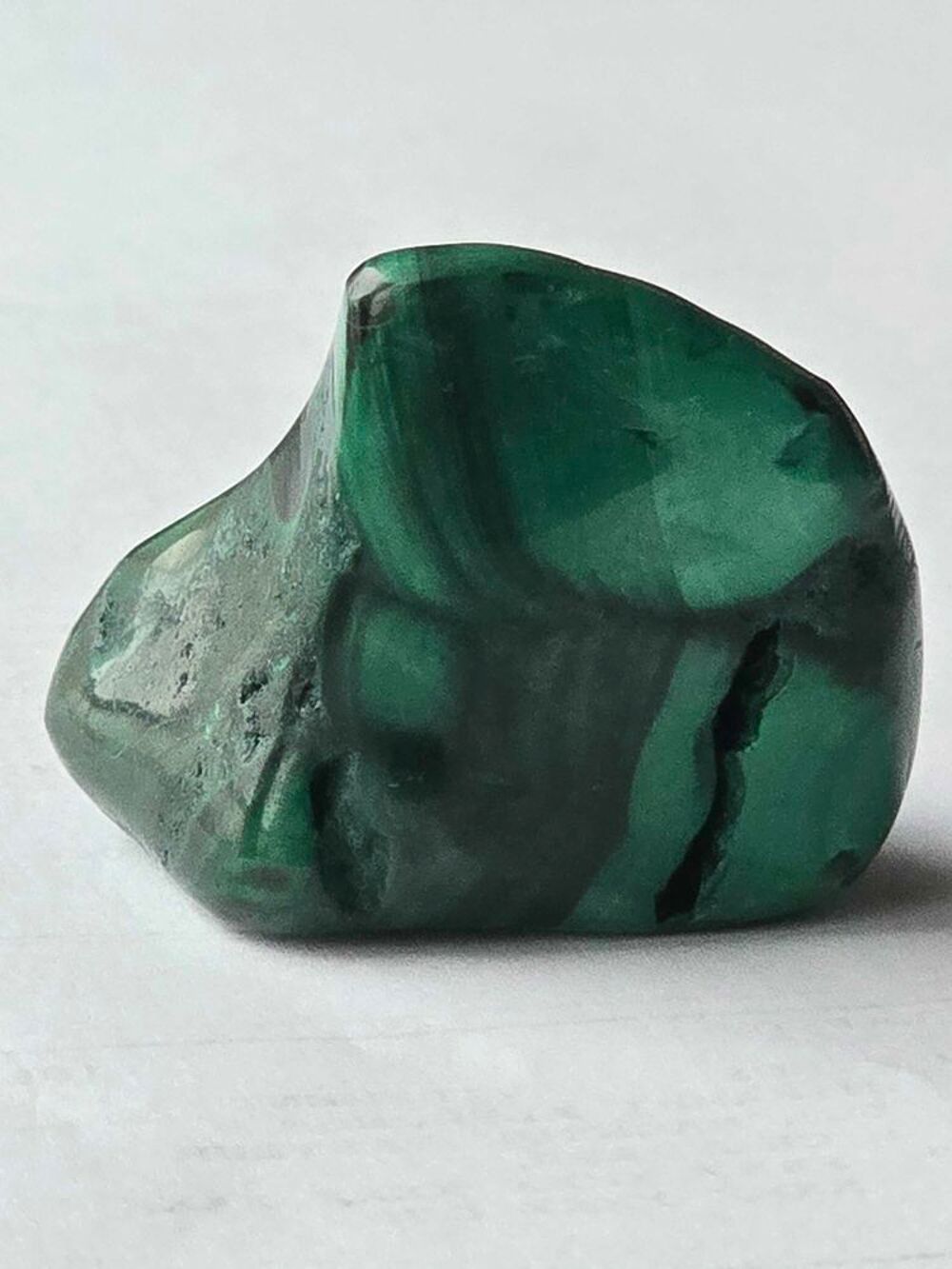Pierre Malachite Naturelle Polie 53g Katanga RDC-Min&eacute;ral de Collection 
