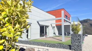  Villa à vendre 8 pièces 180 m²