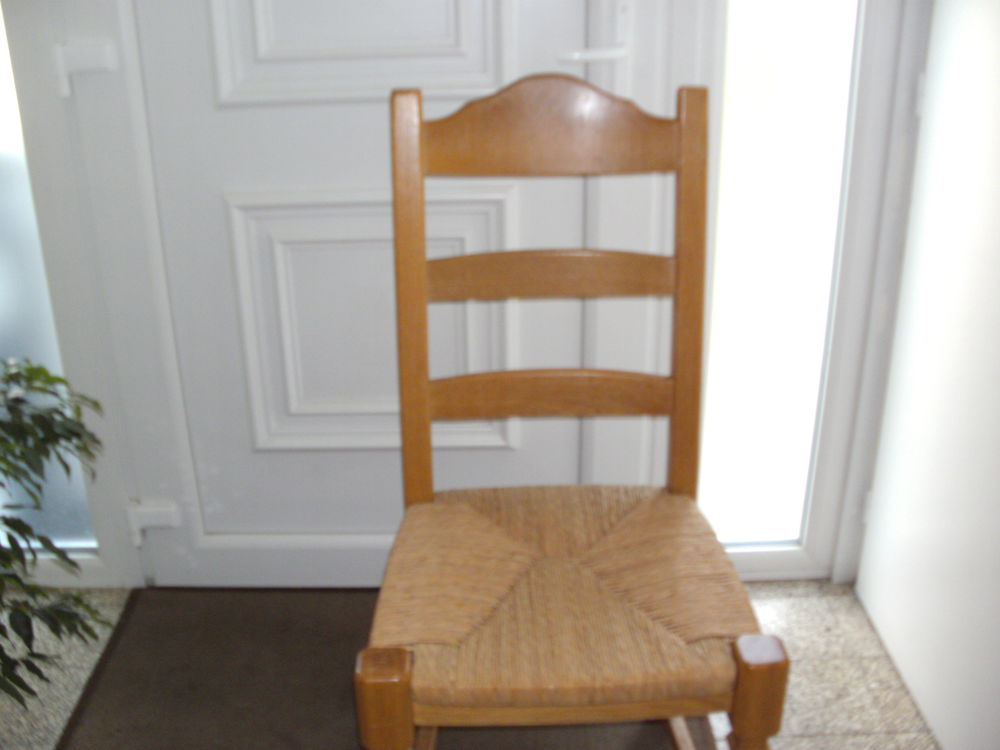 CHAISES DE SALLE A MANGER OU CUISINE Meubles