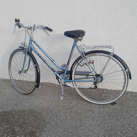 velo de ville femme ''puch''  70 Marignane (13)