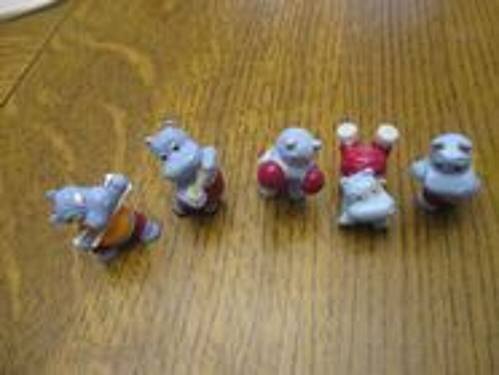5 hippopotames eu dans kinder &eacute;tat neuf 