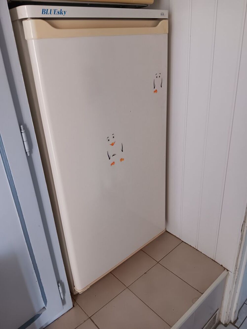 R&eacute;frig&eacute;rateur bon &eacute;tat Electroménager