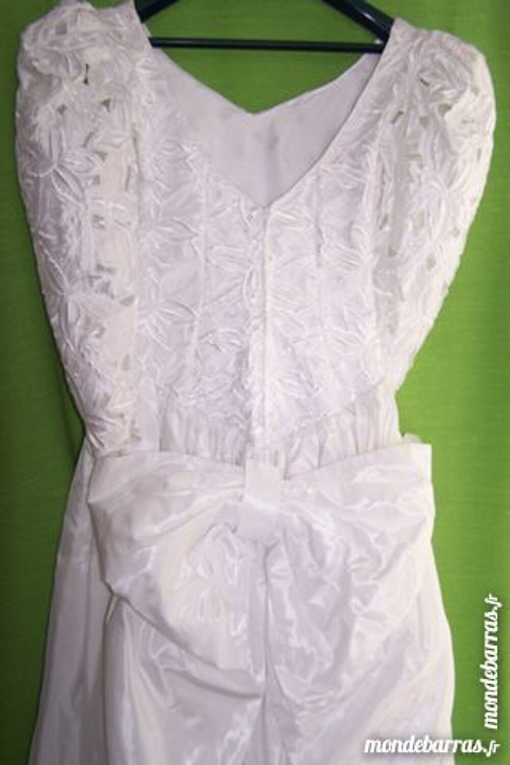 robe de mari&eacute;e taille 38/40 Vtements