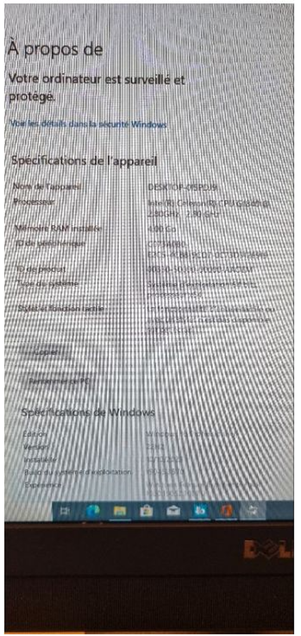 Ordinateur DELL All In One.
Matériel informatique