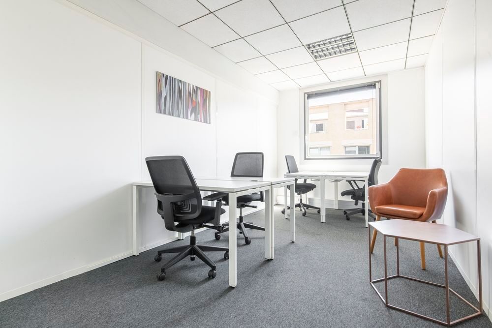   Accès tout compris aux [bureaux/espaces de coworking/salons d'affaires/etc.] à Levallois-Perret Anatole France Levallois-perret
