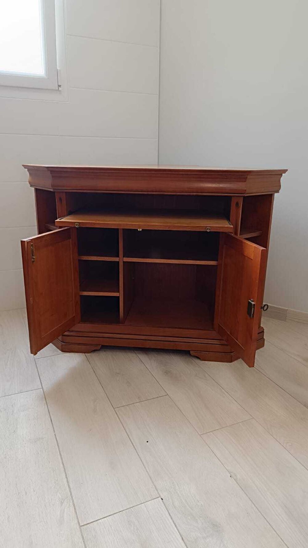 Meuble bois merisier angle r&eacute;tractable Meubles