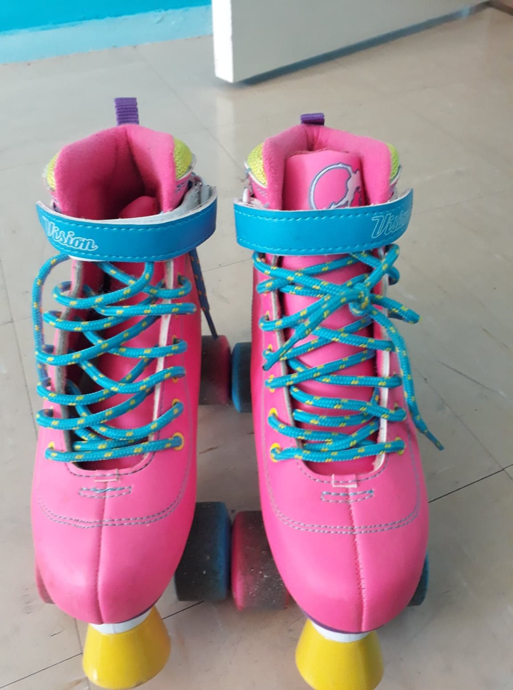Rollers fille taille 37 Sports