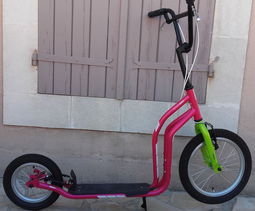 Trottinette New City YEDOO de 1m40 &agrave; adulte Sports