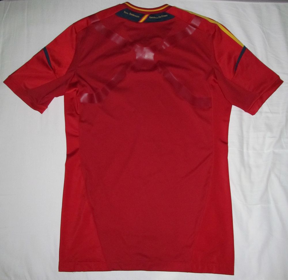 Maillot adidas Espagne techfit 2012 V�tements