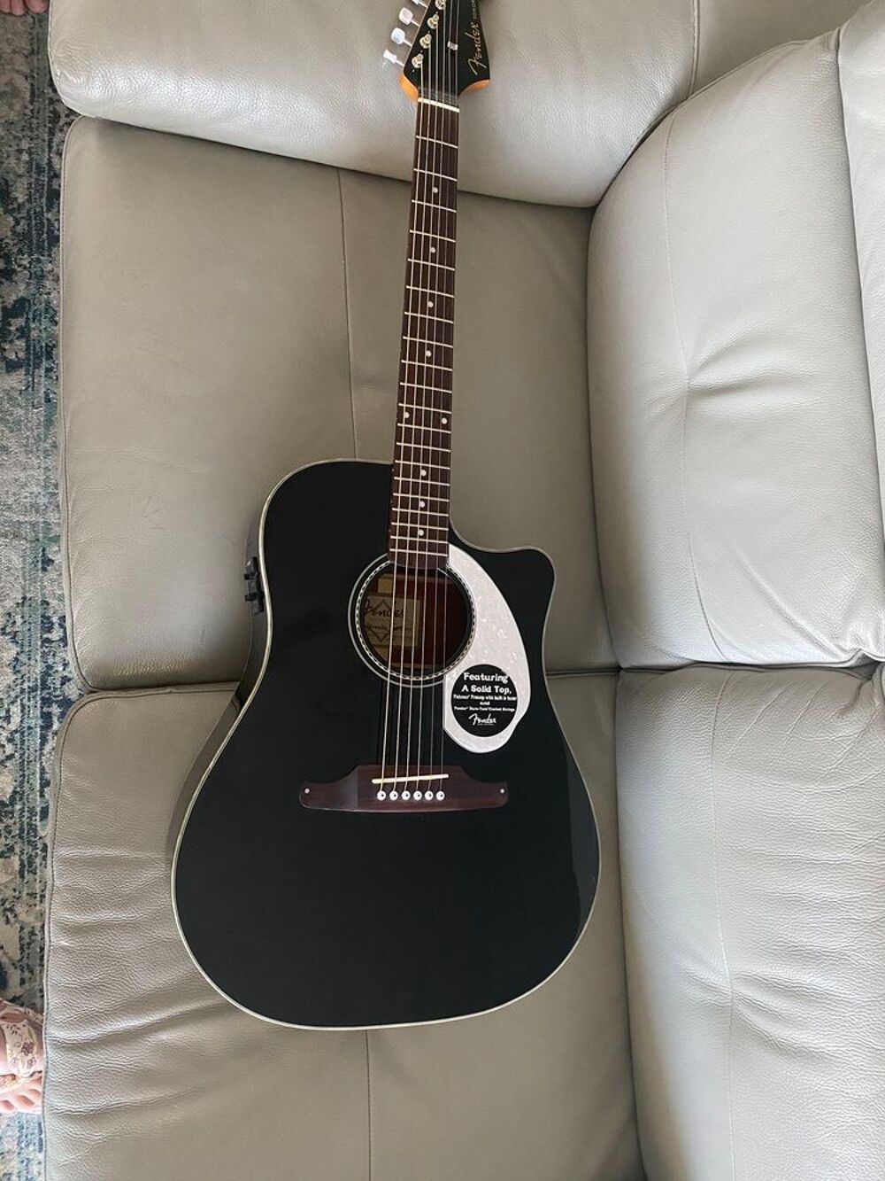Guitare &eacute;lectro acoustique Sonoran SCE black Fender Instruments de musique