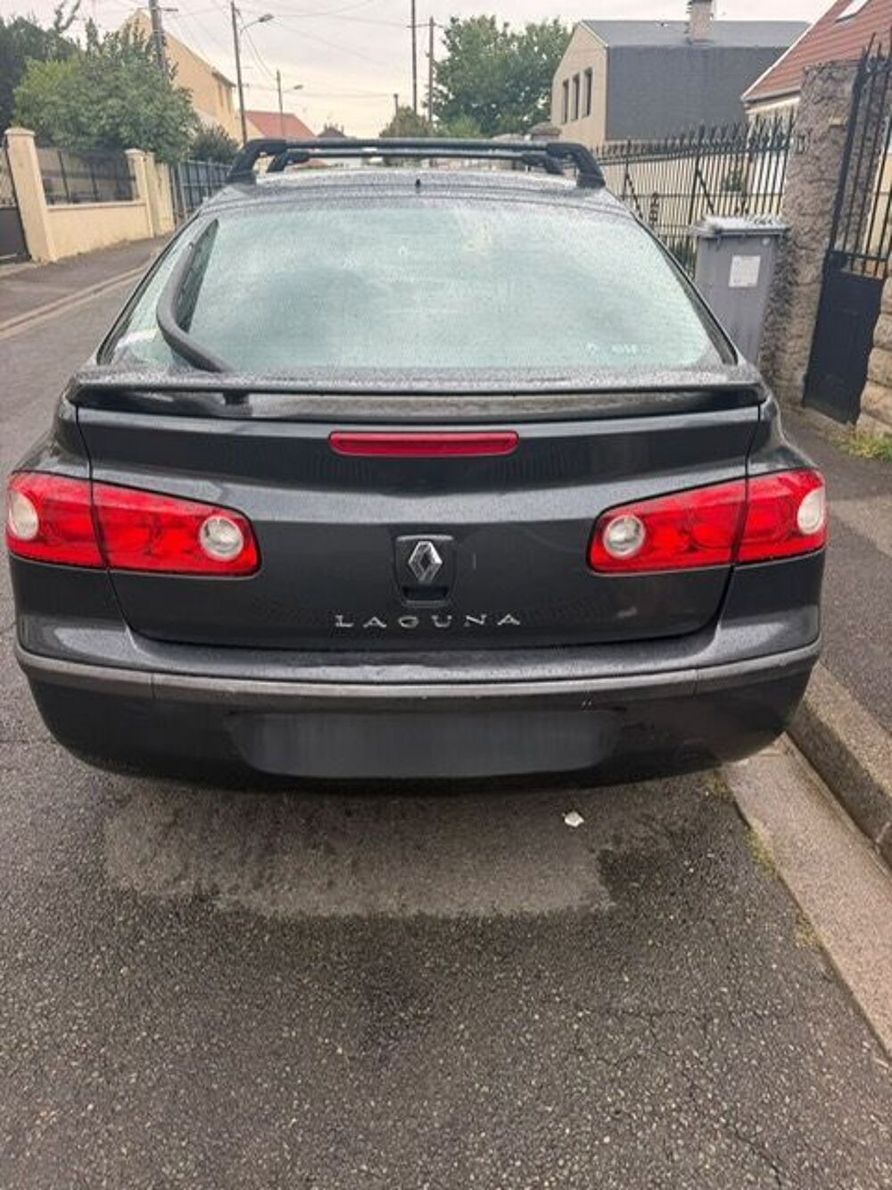 Laguna II Laguna 1.9 dCi 110 FAP Confort Carminat 2006 occasion 95400 Arnouville-l&egrave;s-Gonesse