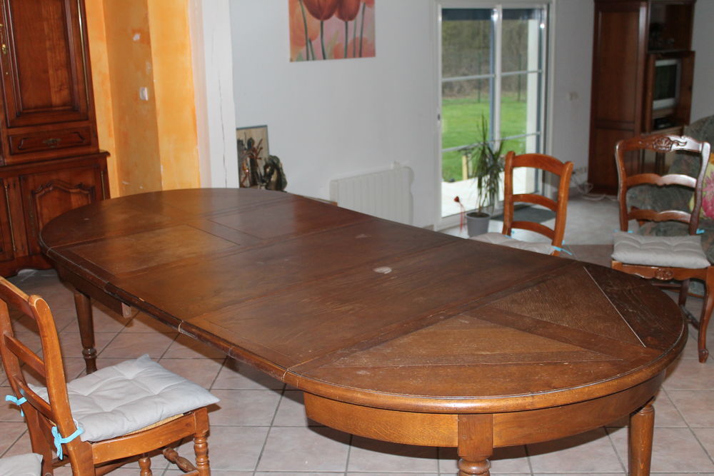table et chaises chene Meubles