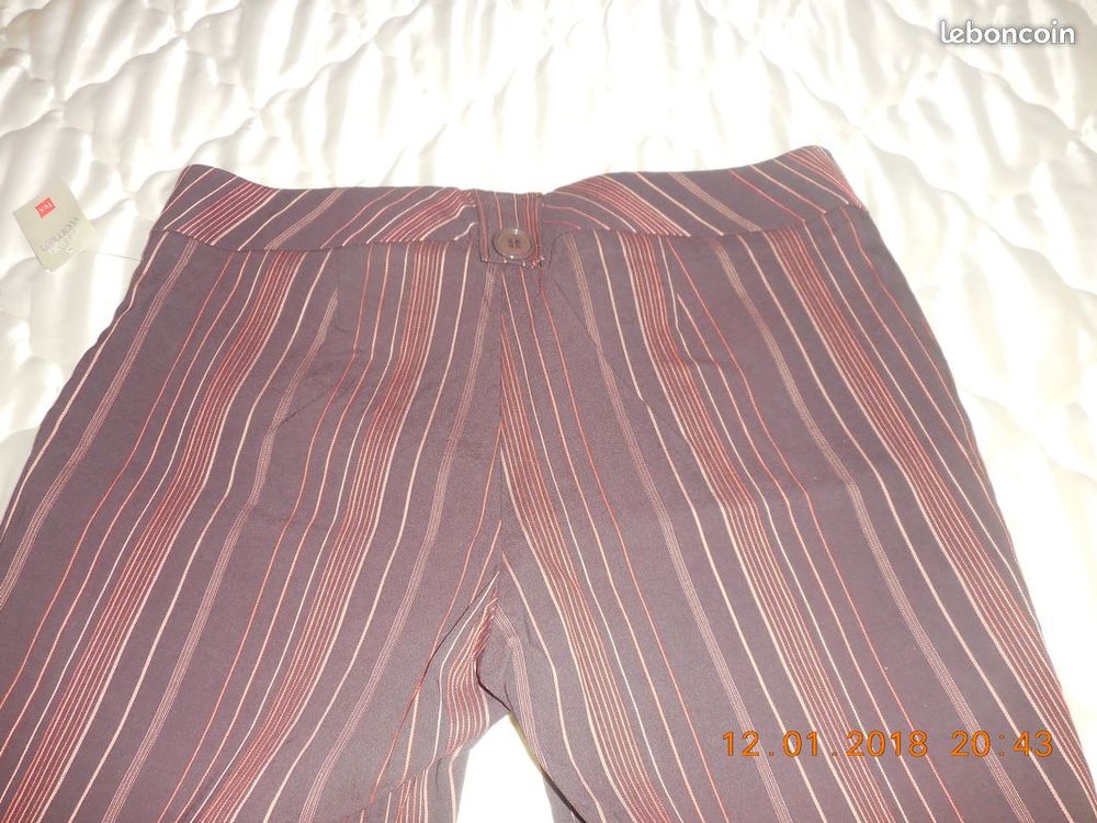 pantalon bariol&eacute; t 46
Vêtements