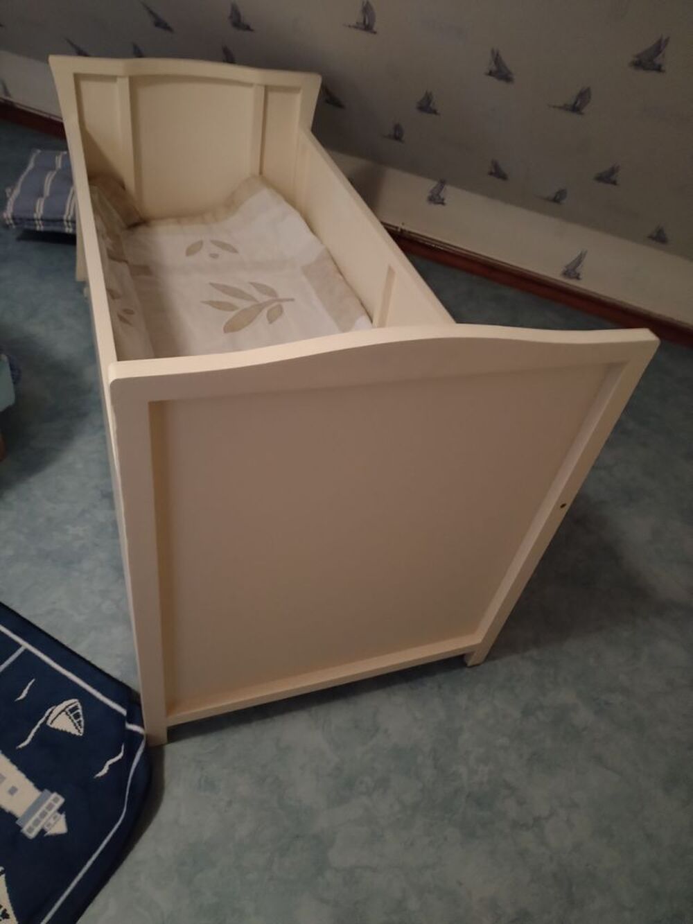 Lit b&eacute;b&eacute; ou petit enfant vintage (1950) complet Mobilier enfants