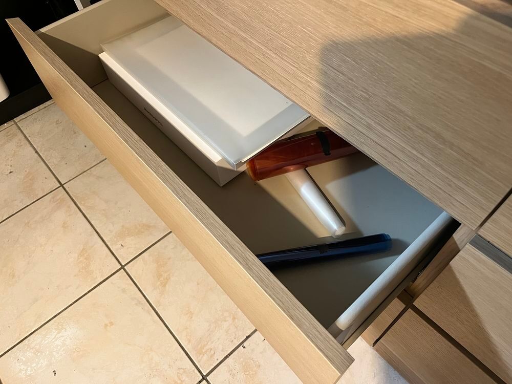 Commode IKEA MALM 160x78 cm
Meubles