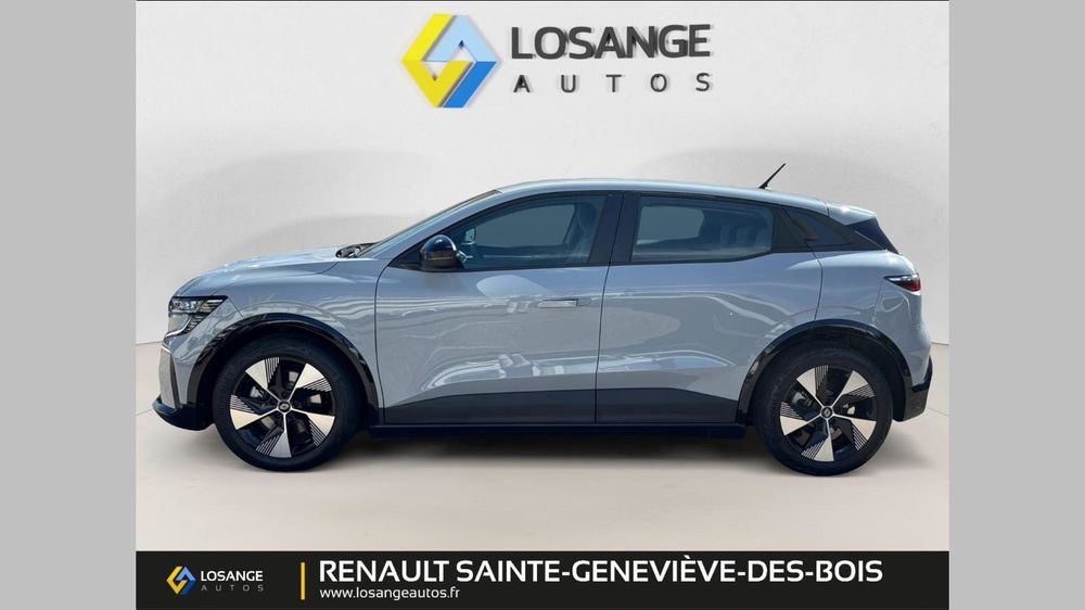 M&eacute;gane Megane E-Tech EV40 130ch standard charge Equilibre 2023 occasion 91700 Sainte-Genevi&egrave;ve-des-Bois