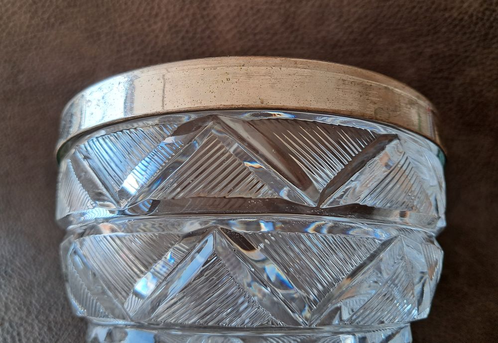 pot &agrave; biscuits vintage en verre cisel&eacute; motifs g&eacute;om&eacute;triques Décoration
