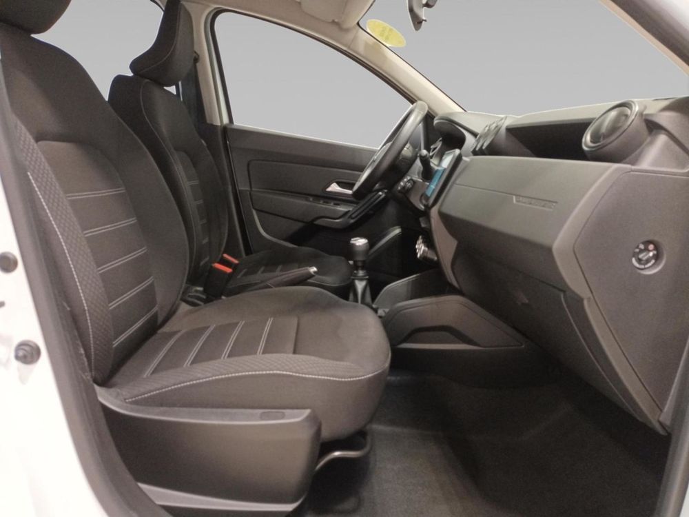 Duster Blue dCi 115 4x2 Essentiel 2022 occasion 08000 Charleville-M&eacute;zi&egrave;res