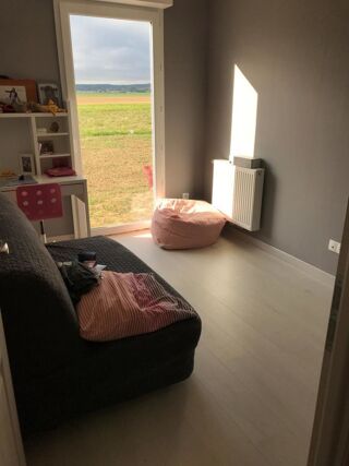  Villa à louer 6 pièces 118 m²