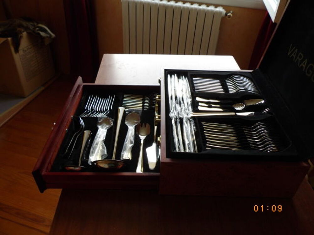m&eacute;nag&egrave;re VARAGUEN Cuisine