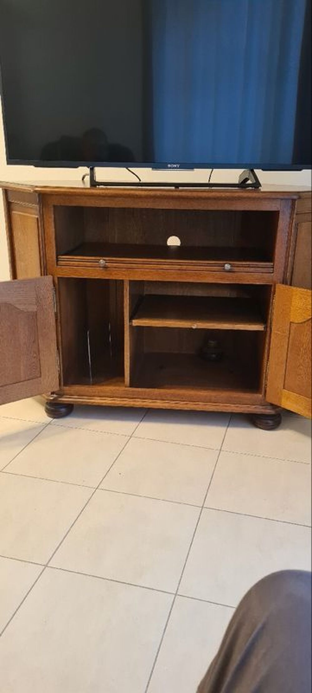 Meuble TV d'angle en ch&ecirc;ne 120largX53profX82haut Meubles