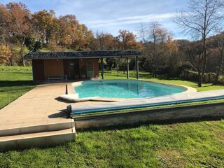  Maison � vendre 10 pi�ces 240 m�