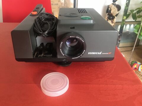 Rtroprojecteur Reflecta (made in Germany) 
50 Paris 13 (75)