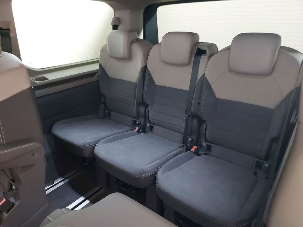 MULTIVAN Multivan Long 2.0 TDI 150 DSG7 Style 2023 occasion 30000 N&icirc;mes