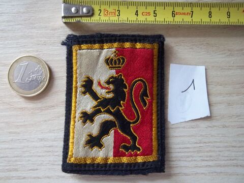 Insigne d'épaule de la 8° division d'infanterie  4 Valognes (50)