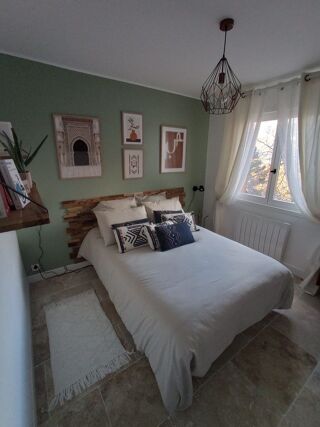  Villa � vendre 9 pi�ces 180 m�