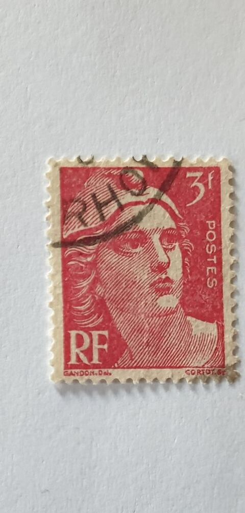 Timbre France Marianne de Gandon 3 F (1945) oblitr 0.15 eu 0 Marseille 9 (13)